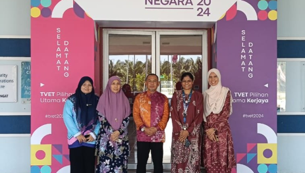  Perbincangan Kerjasama Program CSR Bersama S.K. Sri Langat