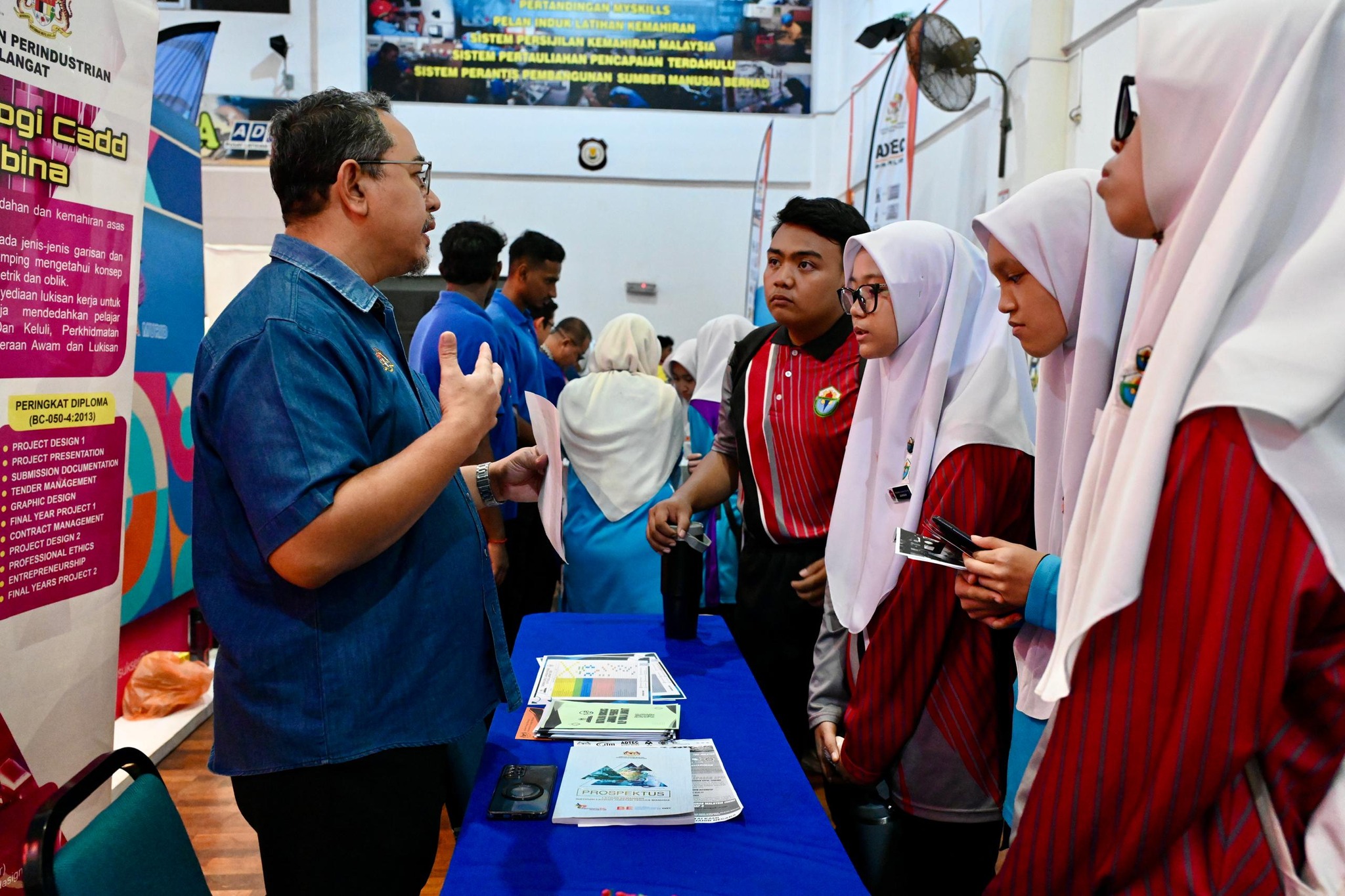 Karnival Pendidikan Kerjaya Murid (SUKSES) 4.0
